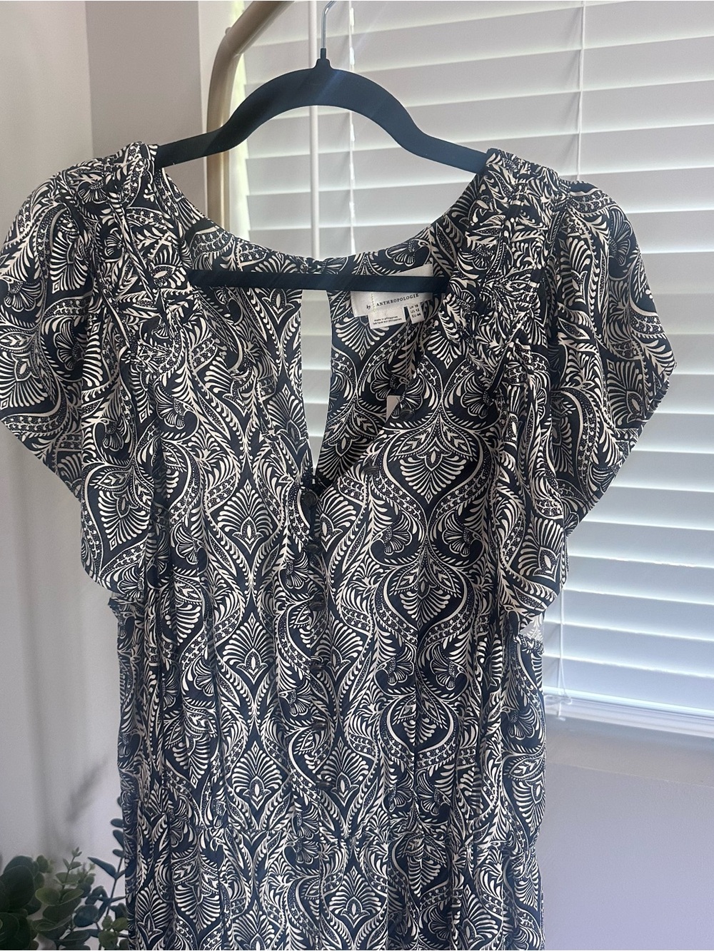 Anthropologie Black & White Paisley Print V-Neck Jumpsuit - Picture 3 of 10